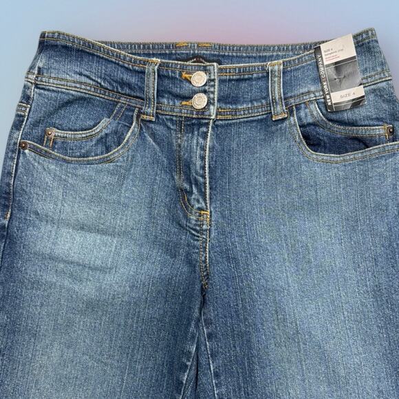 NY & COMPANY Women’s 4 TOMPKINS CROP Blue Jeans - Picture 2 of 3